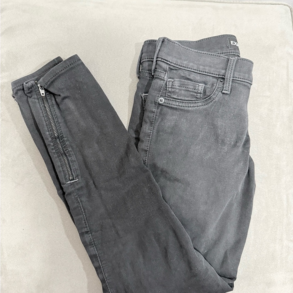 Express Petite Slim Black Womens Jeans with Zipper Bottom